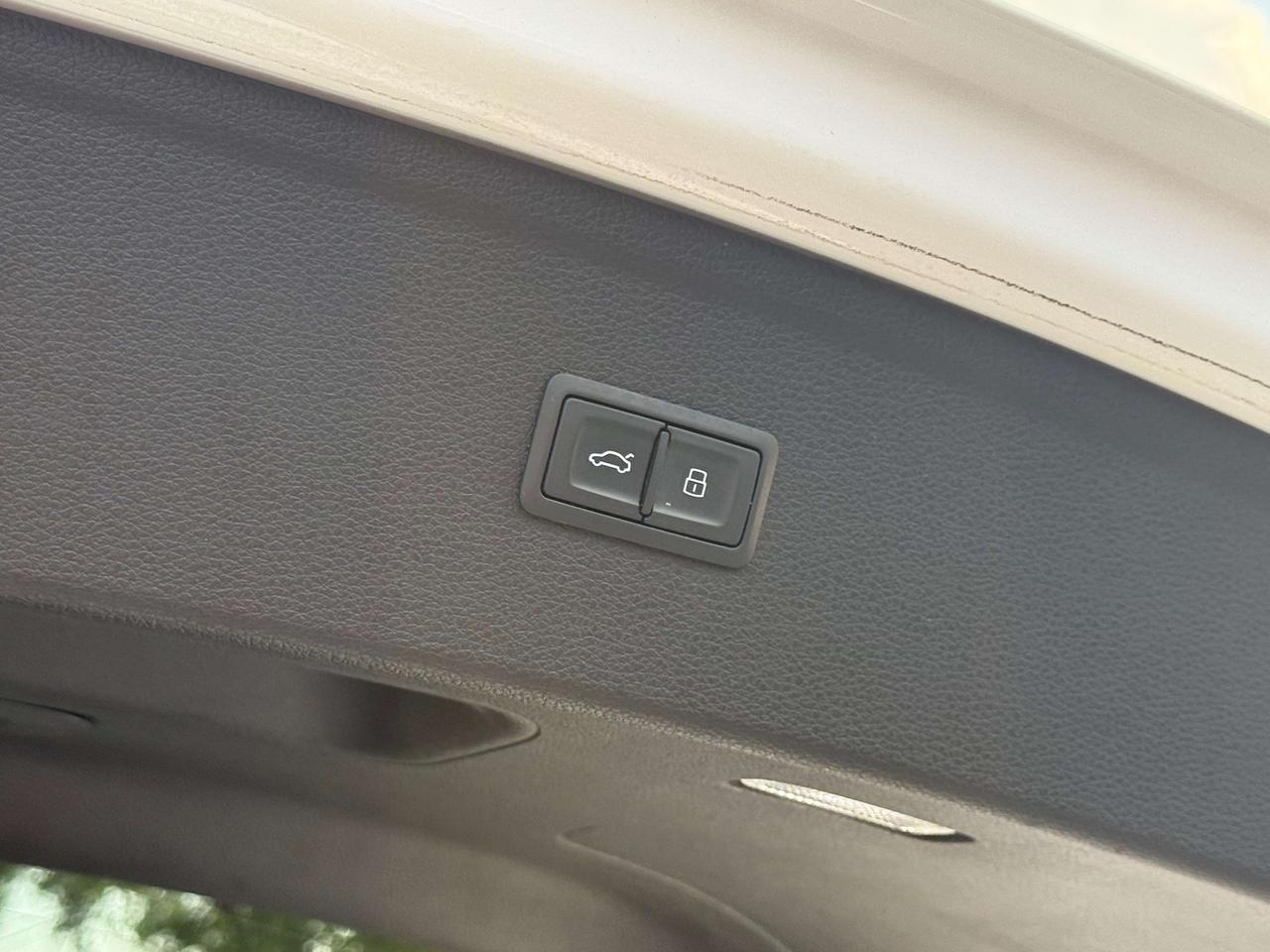2018 Audi Q5 Progressiv l AWD l 2.0T l Panoramic Roof l Quattro Photo