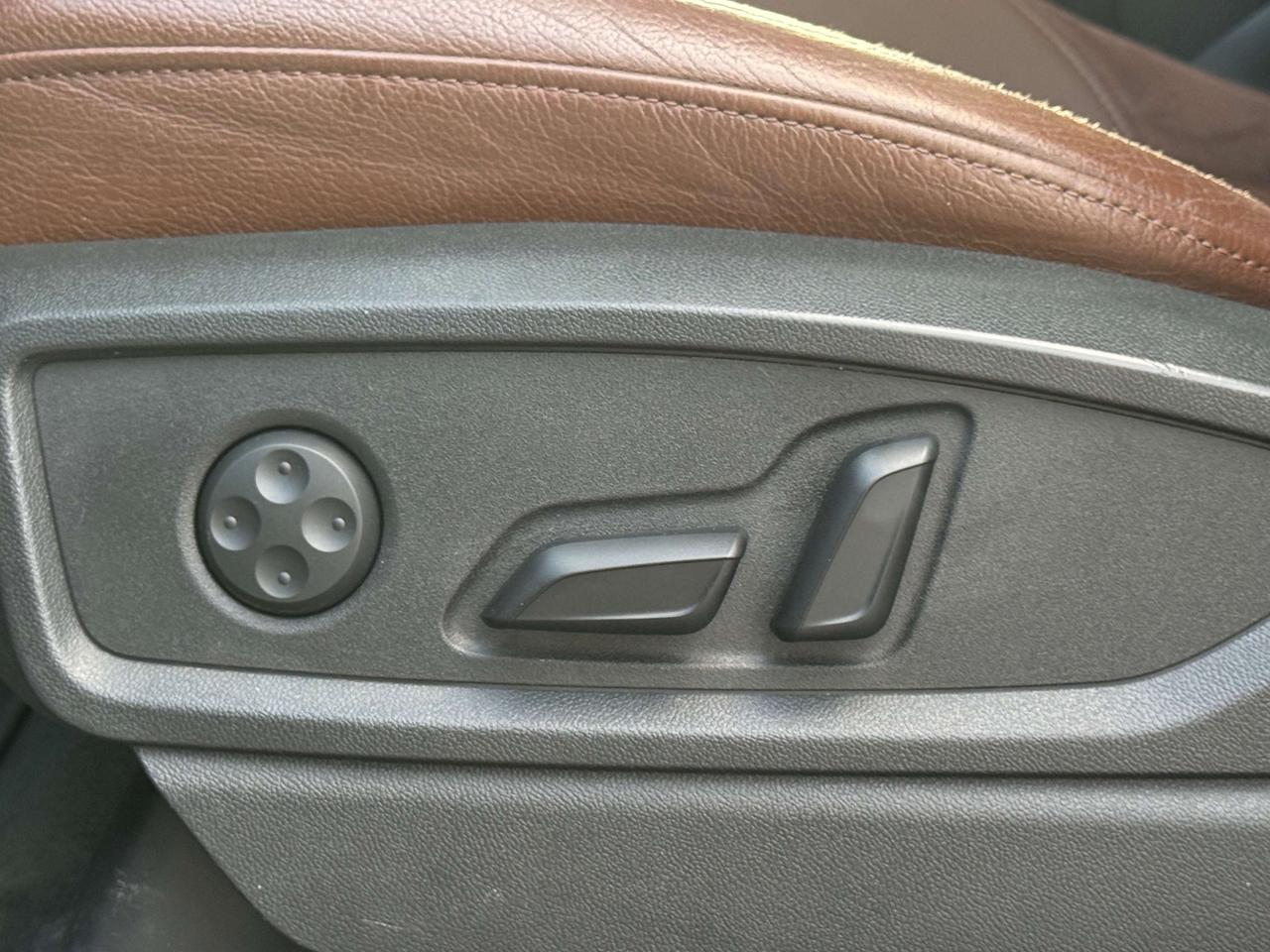 2018 Audi Q5 Progressiv l AWD l 2.0T l Panoramic Roof l Quattro Photo