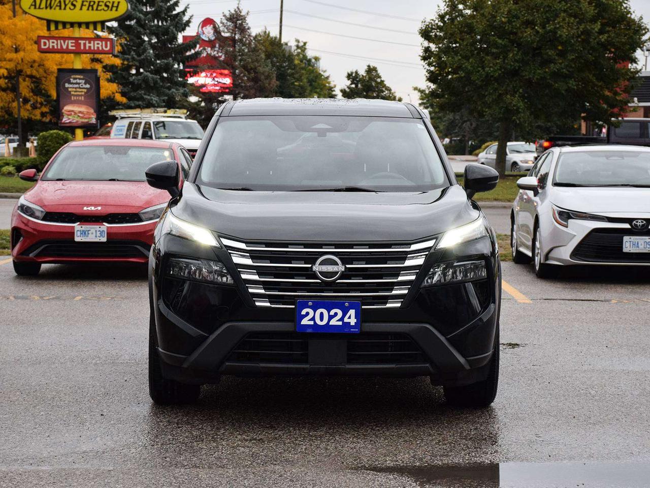 2024 Nissan Rogue S ~Heated Seats + Wheel ~Carplay ~Blind Spot ~Cam Photo