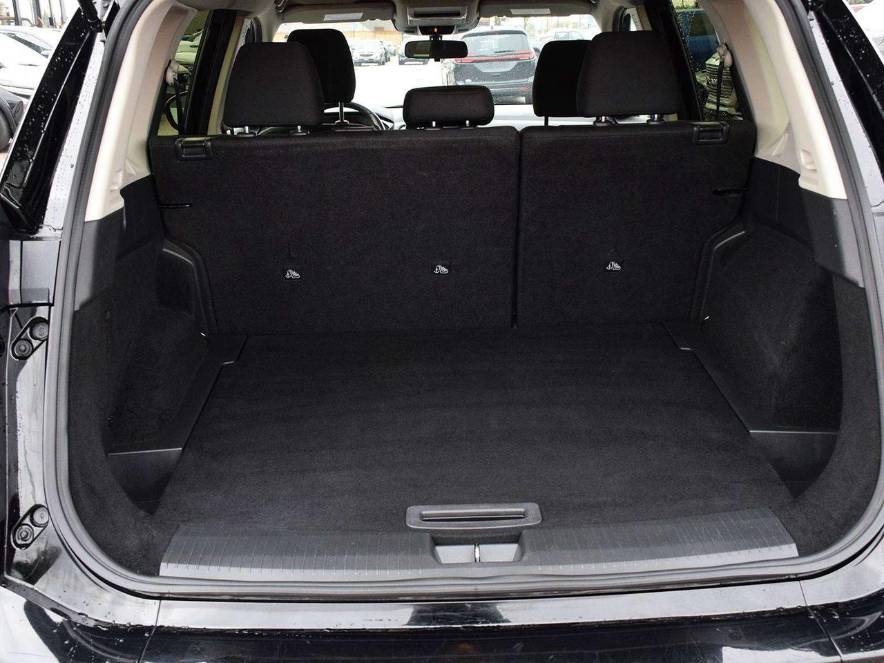 2024 Nissan Rogue S ~Heated Seats + Wheel ~Carplay ~Blind Spot ~Cam Photo