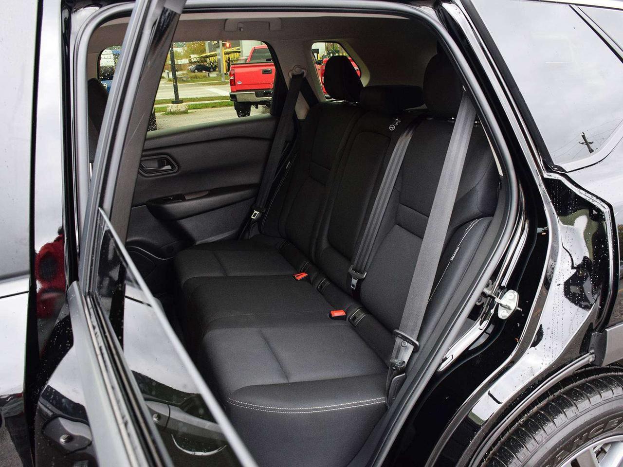 2024 Nissan Rogue S ~Heated Seats + Wheel ~Carplay ~Blind Spot ~Cam Photo