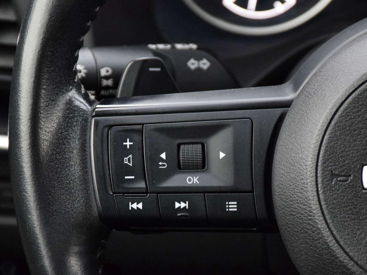 2024 Nissan Rogue S ~Heated Seats + Wheel ~Carplay ~Blind Spot ~Cam Photo