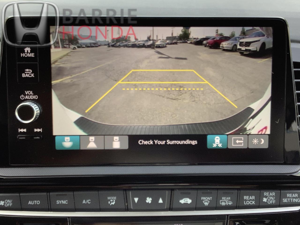 2025 Honda Odyssey Touring Passenger Van Photo