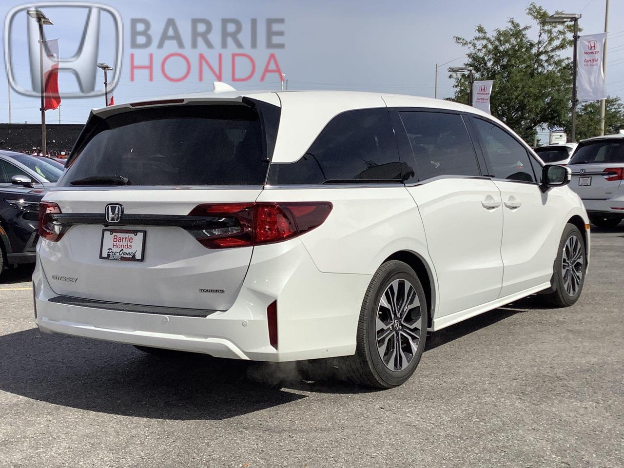 2025 Honda Odyssey Touring Passenger Van Photo