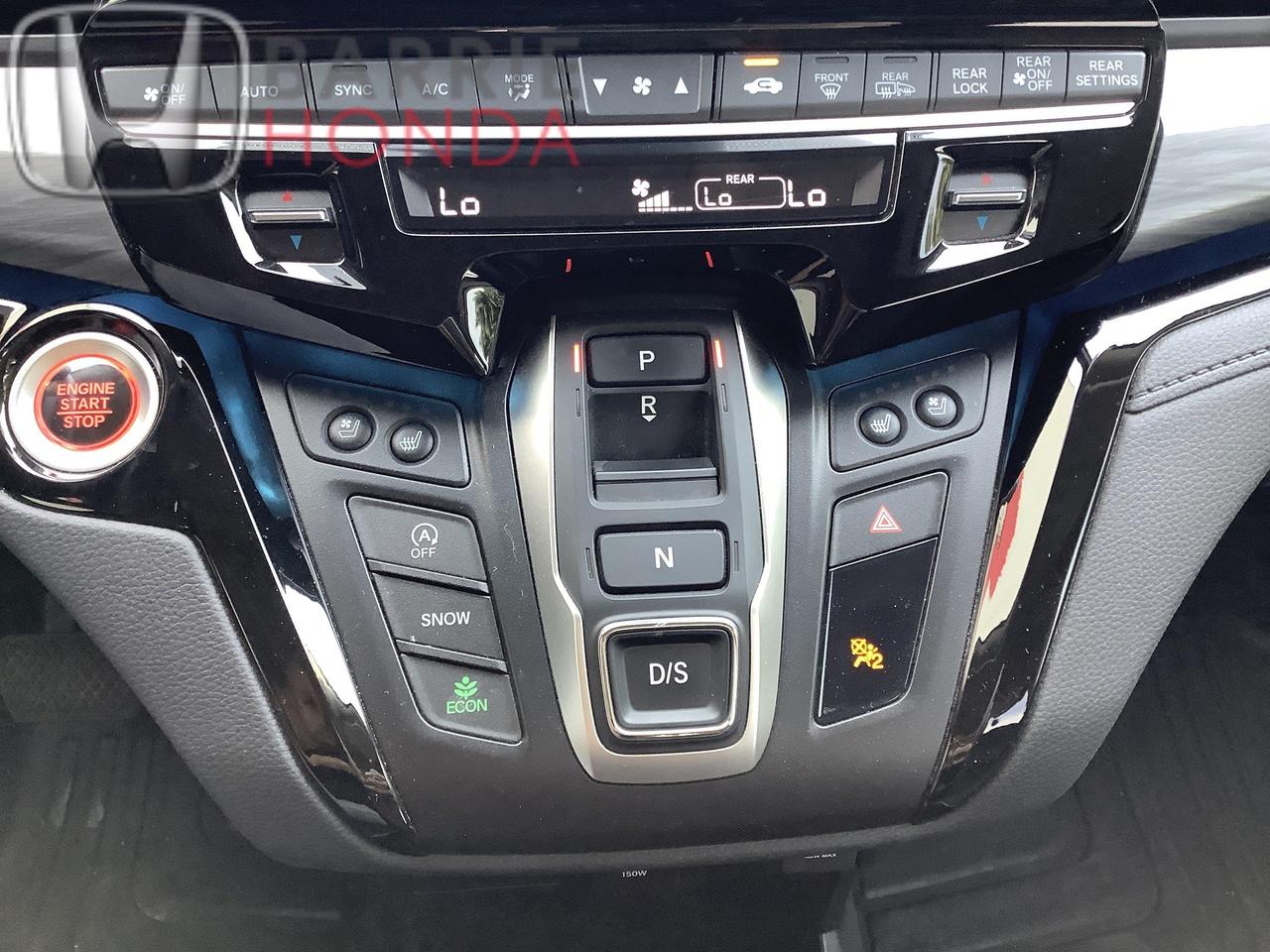 2025 Honda Odyssey Touring Passenger Van Photo