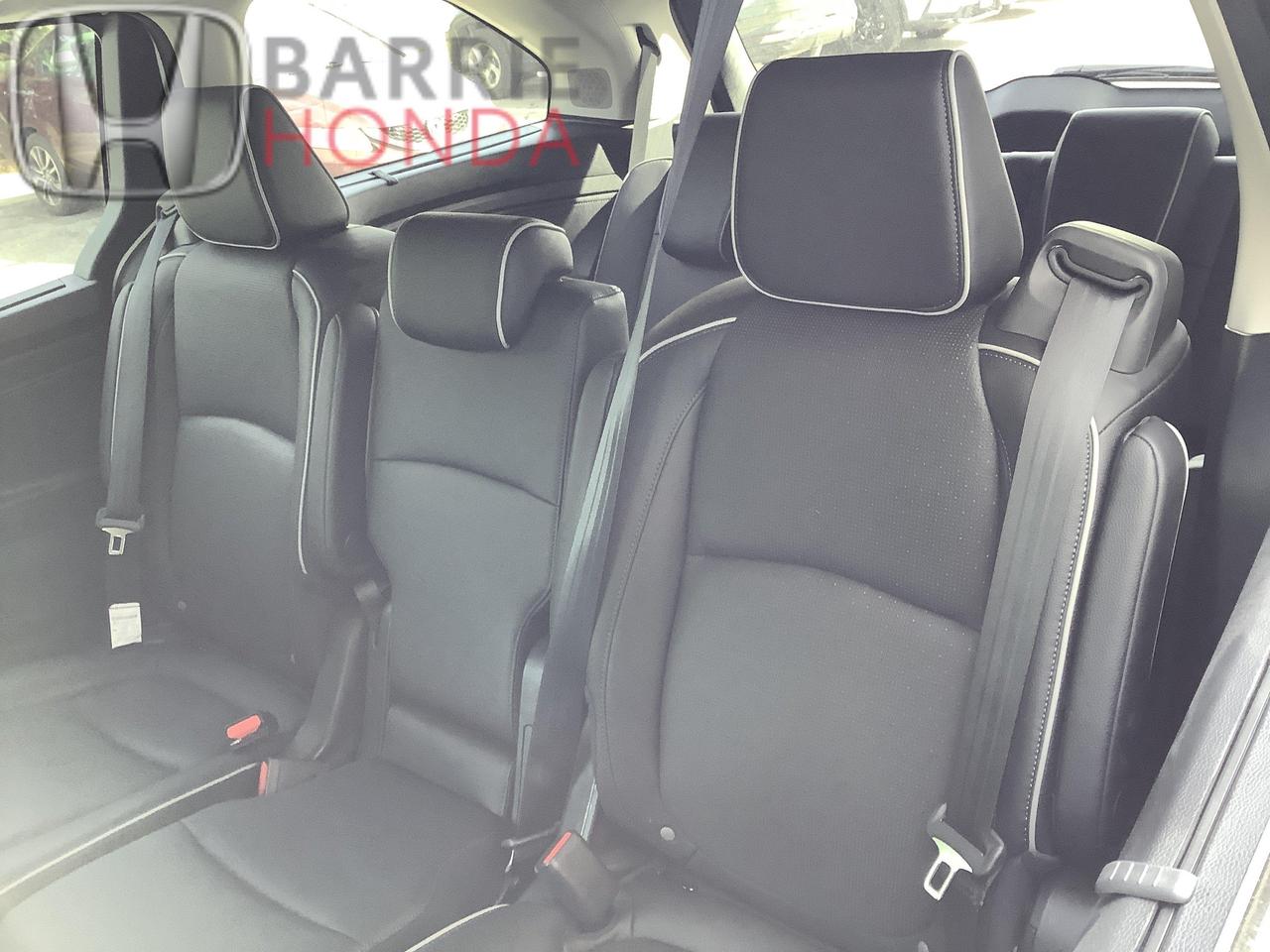 2025 Honda Odyssey Touring Passenger Van Photo