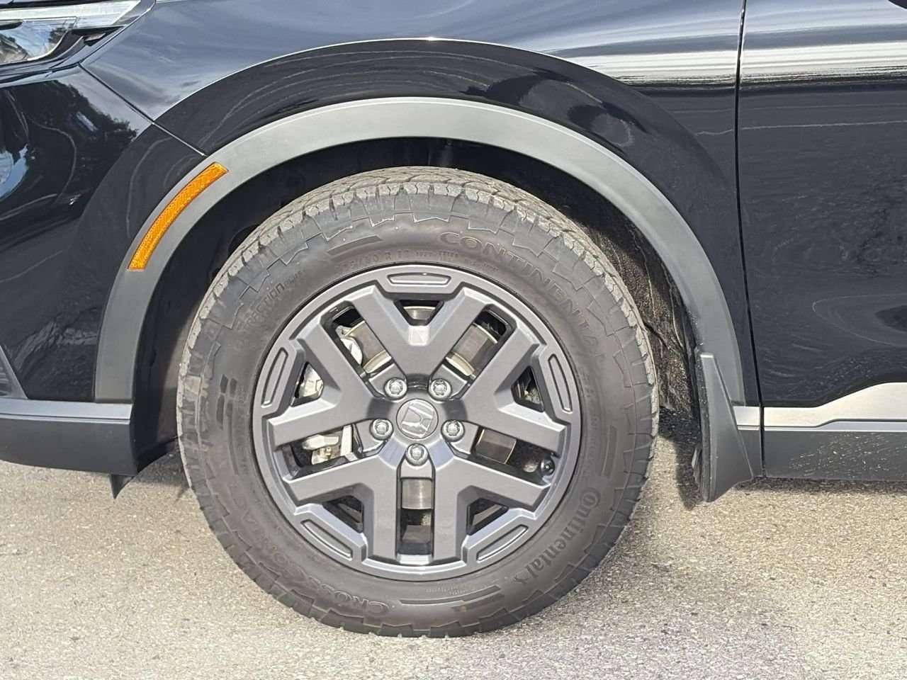 2026 Honda CR-V Trailsport AWD Remote Starter  Alloy Wheels  Sun/Moonroof  Apple/Android CarPlay Photo