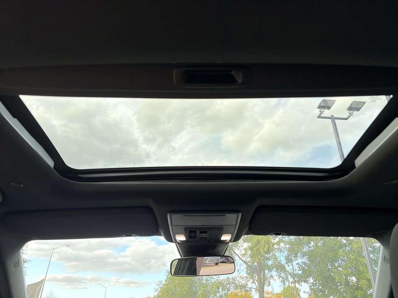 2026 Honda CR-V Trailsport AWD Remote Starter  Alloy Wheels  Sun/Moonroof  Apple/Android CarPlay Photo