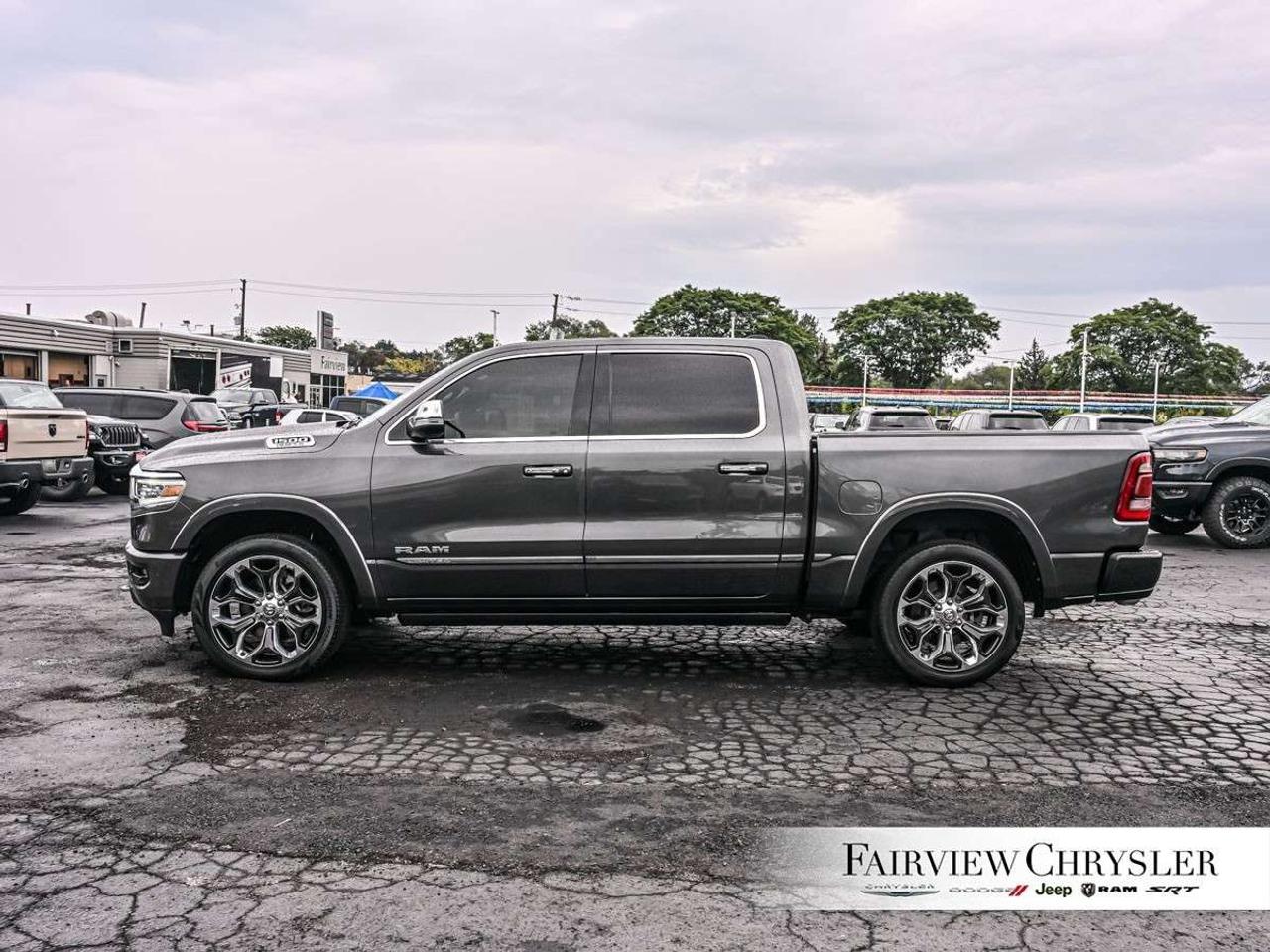 2022 RAM 1500 Limited 4x4 Crew Cab 5'7 Box TOW PKG   CARPLAY   124L FUEL TANK   22 WHEELS   CARPLAY   HEATED/COOLED SEATS Photo2