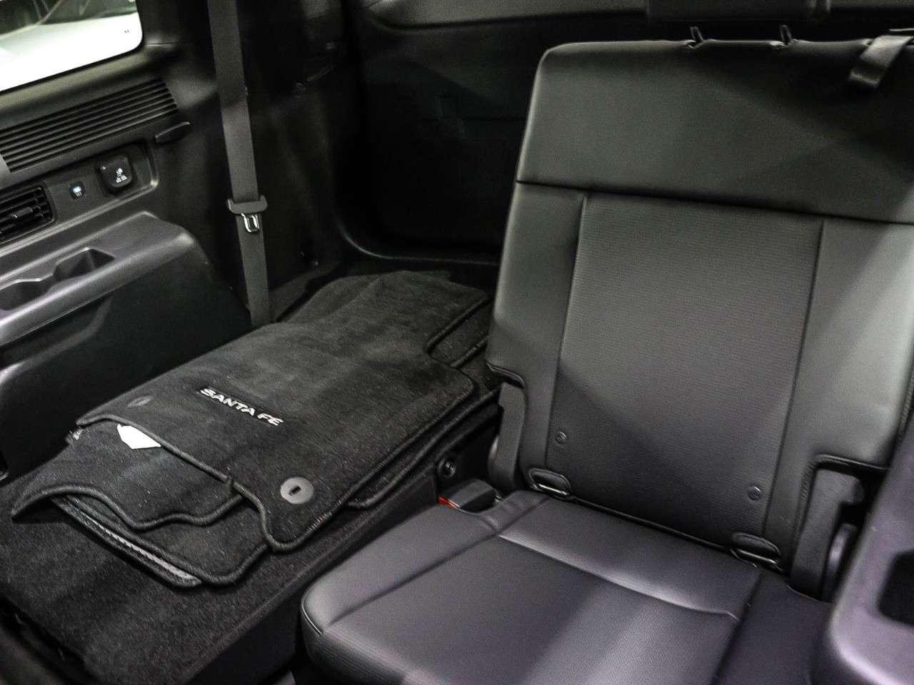 2024 Hyundai Santa Fe ULTIMATE CALLIGRAPHY AWD Photo