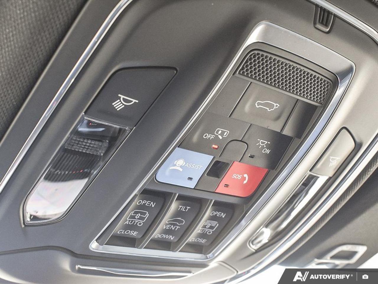 2027 Jeep Grand Cherokee Base 4dr 4x4 Photo