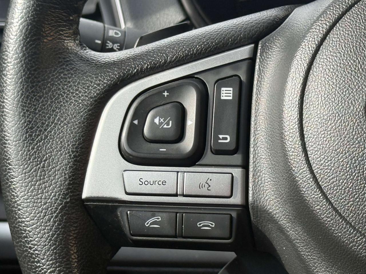 2017 Subaru Legacy No Accidents l Limited l 2.5i l Eyesight l AWD l Photo