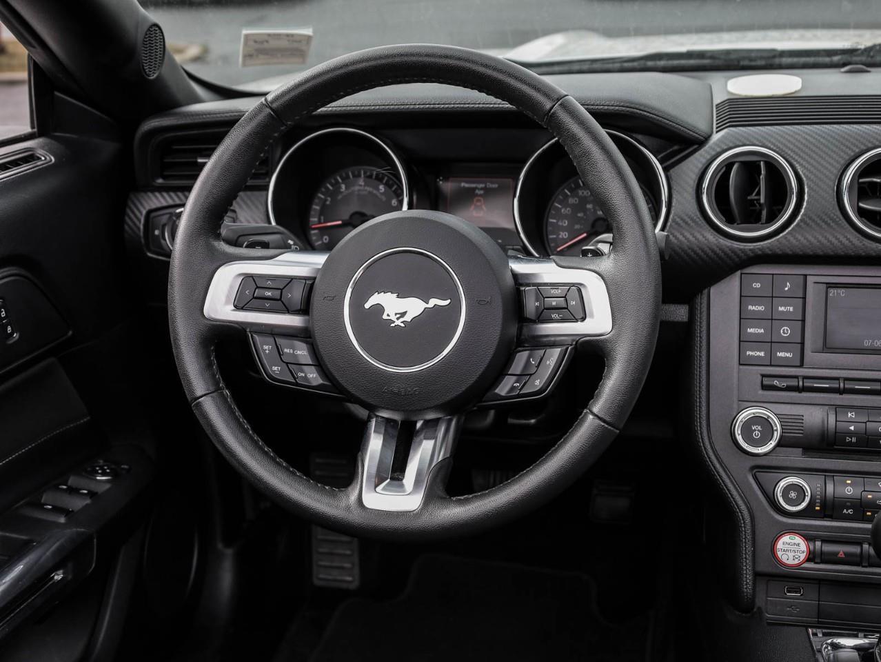 2017 Ford Mustang V6 2dr Convertible Photo