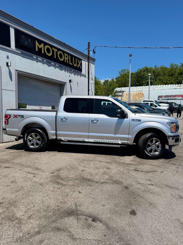 2018 Ford F-150 XLT 4WD SuperCrew 5.5' Box Photo4