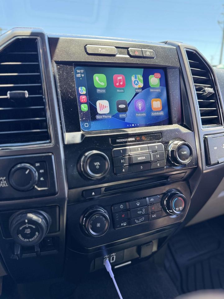 2018 Ford F-150 XLT 4WD SuperCrew 5.5' Box Photo