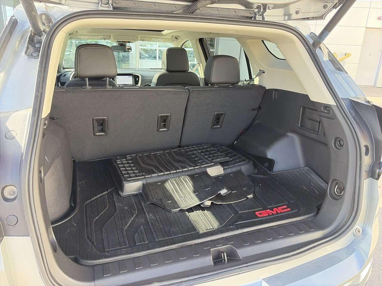 2024 GMC Terrain AWD Denali CERTIFIED PRE-OWNED   PANORAMIC SUNROOF Photo