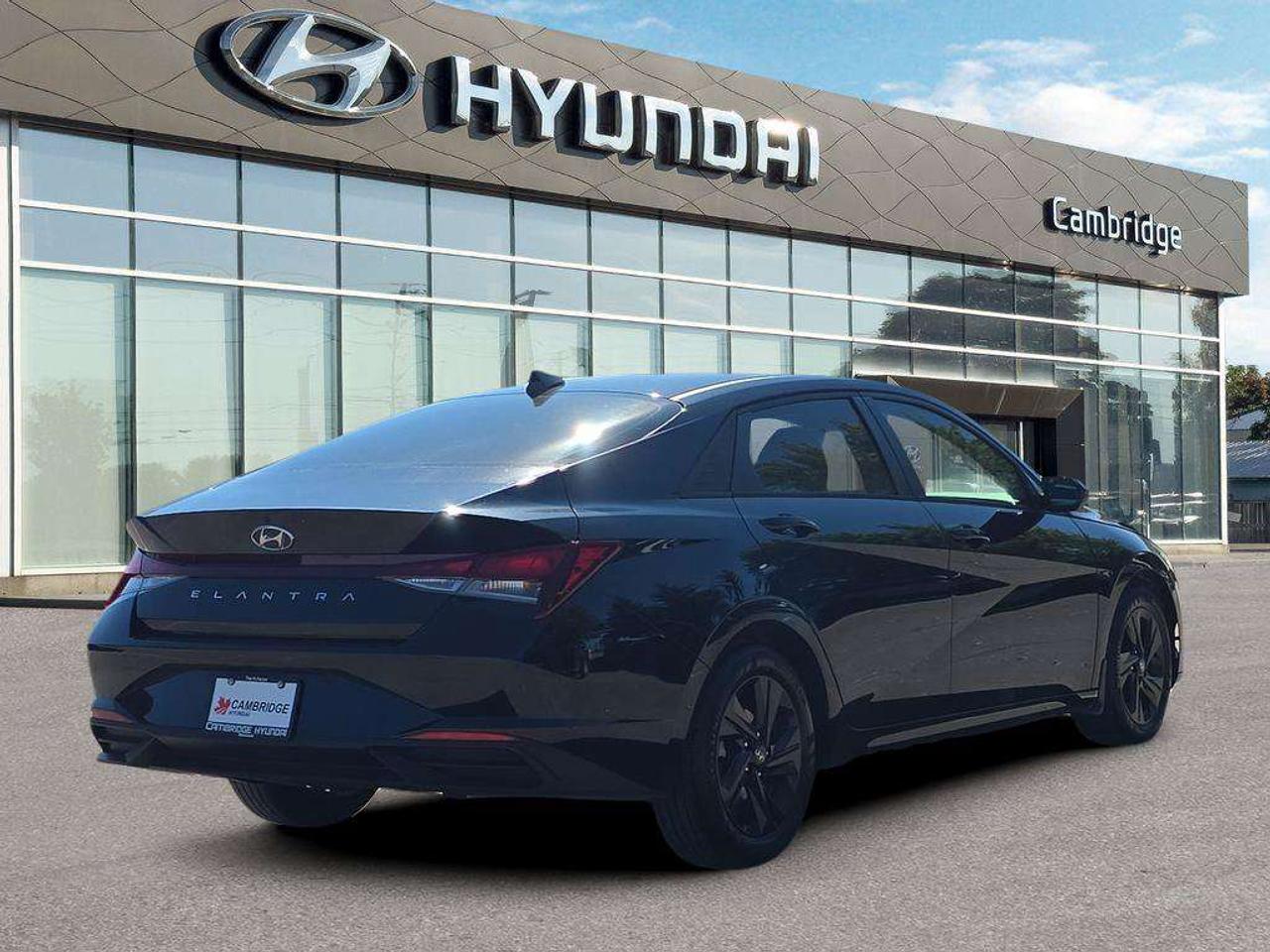 2021 Hyundai Elantra Preferred Sun Tech   NO ACCIDENTS 1 OWNER 5.7L/100KM Photo