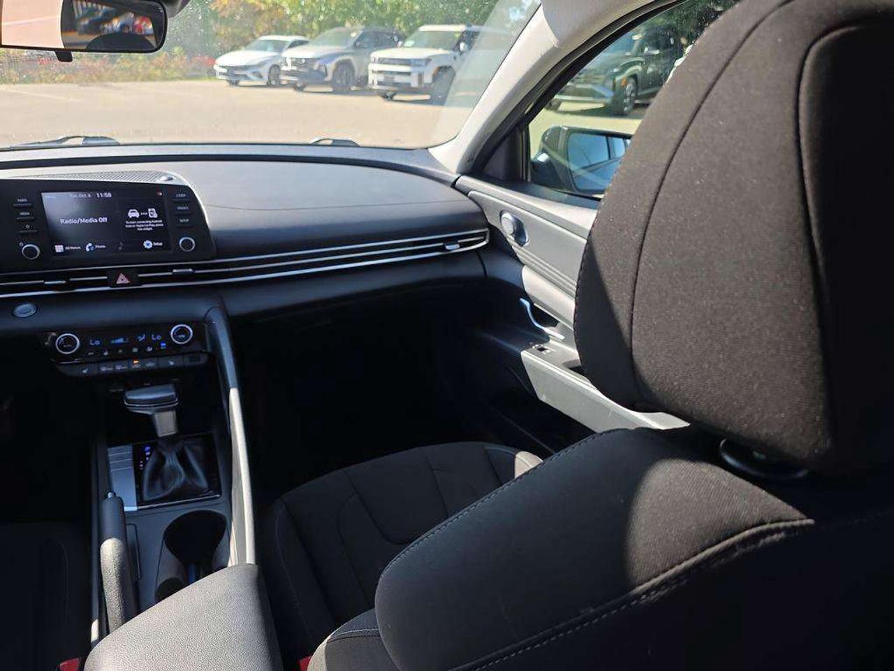 2021 Hyundai Elantra Preferred Sun Tech   NO ACCIDENTS 1 OWNER 5.7L/100KM Photo