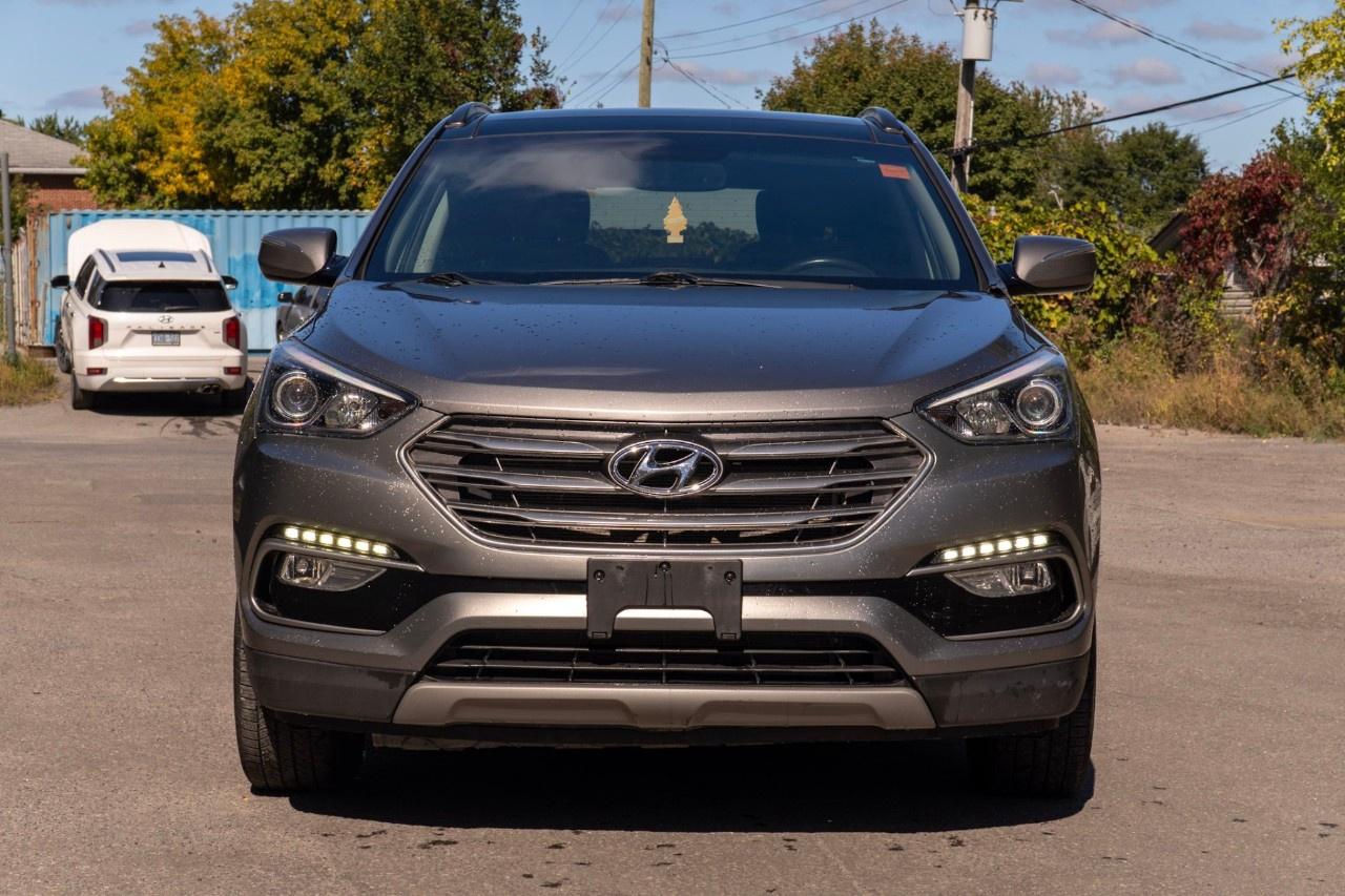 2017 Hyundai Santa Fe Sport AWD 4dr 2.4L Luxury Photo4