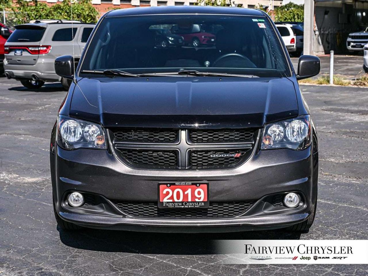 2019 Dodge Grand Caravan GT 2WD LEATHER   BLACKOUT PKG   SINGLE DVD   NAV   REMOTE START   POWER DOORS   PWR TAILGATE   HEATED SEATS Photo5