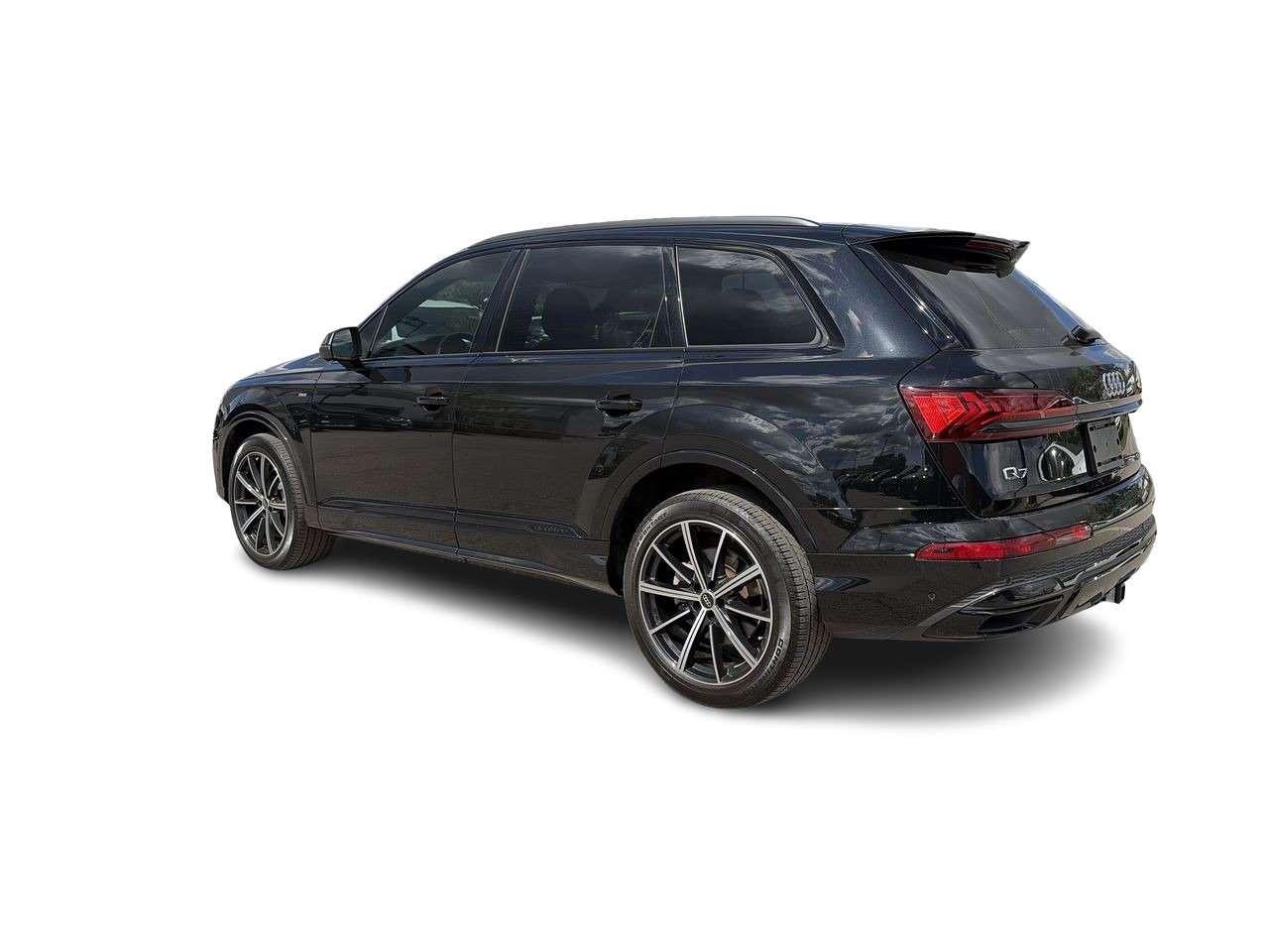 2023 Audi Q7 55 3.0T Progressiv quattro 8sp Tiptronic Alloy Wheels  Sunroof  Leather  3rd Row Seat Photo