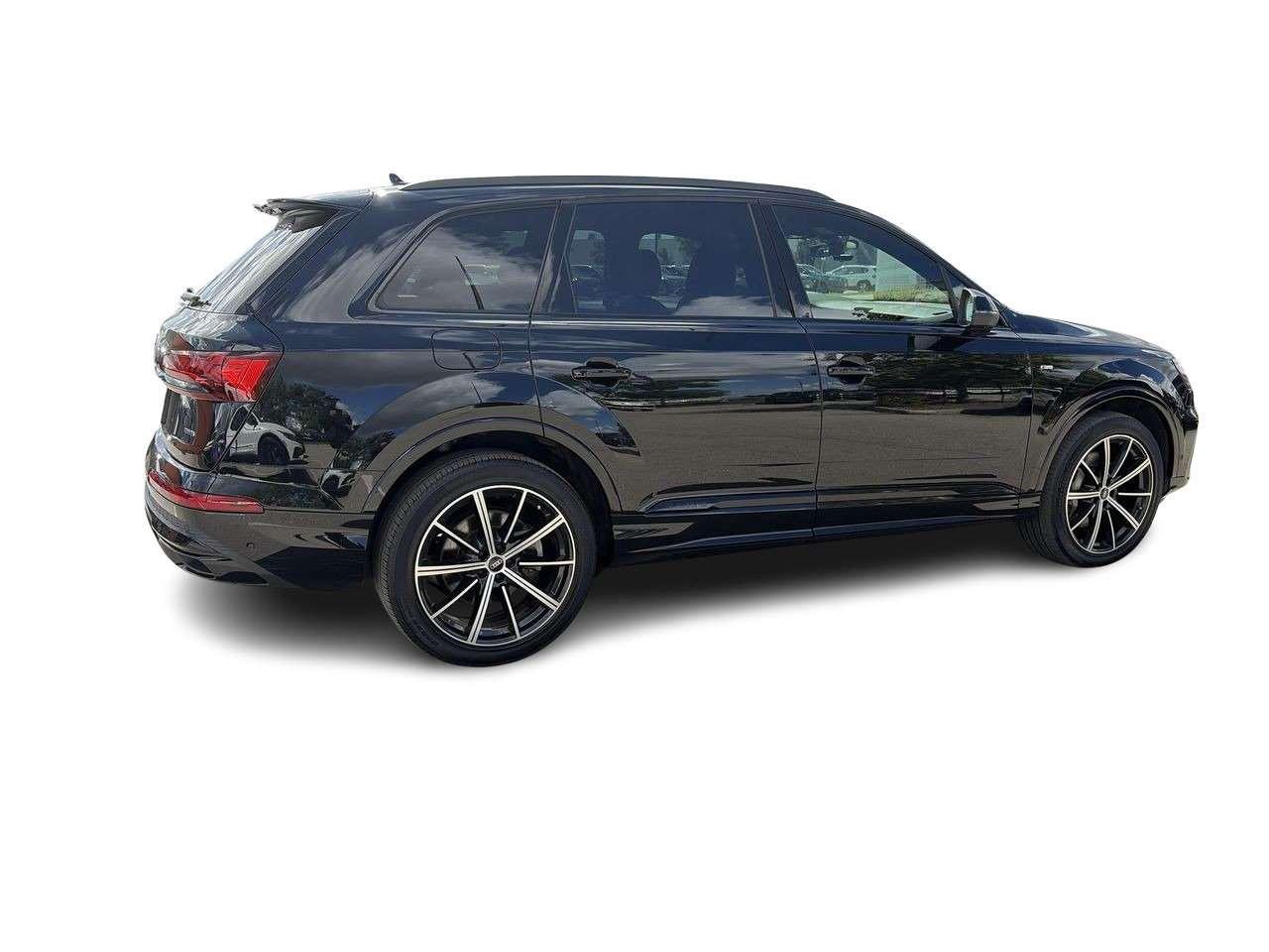 2023 Audi Q7 55 3.0T Progressiv quattro 8sp Tiptronic Alloy Wheels  Sunroof  Leather  3rd Row Seat Photo