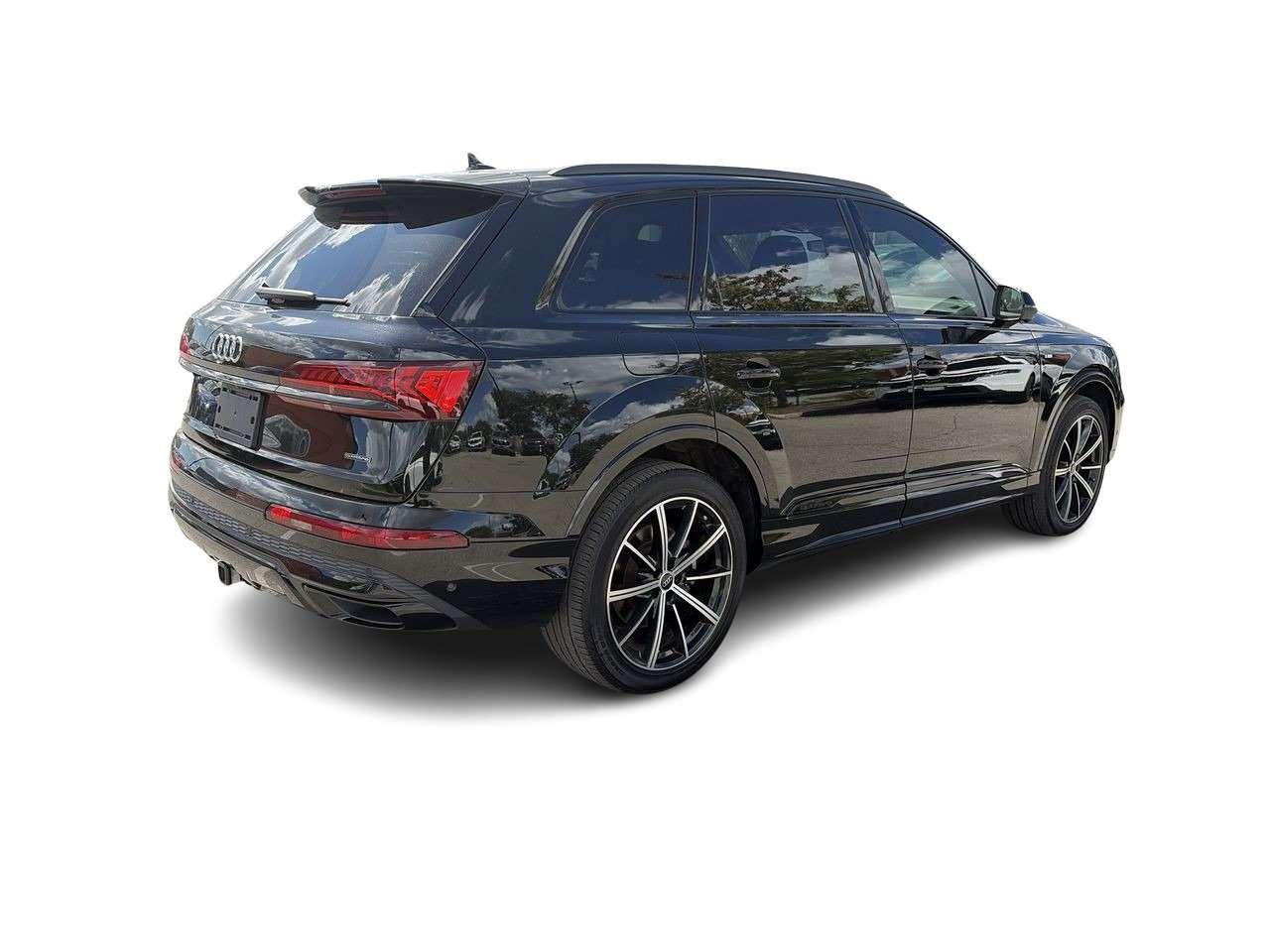 2023 Audi Q7 55 3.0T Progressiv quattro 8sp Tiptronic Alloy Wheels  Sunroof  Leather  3rd Row Seat Photo