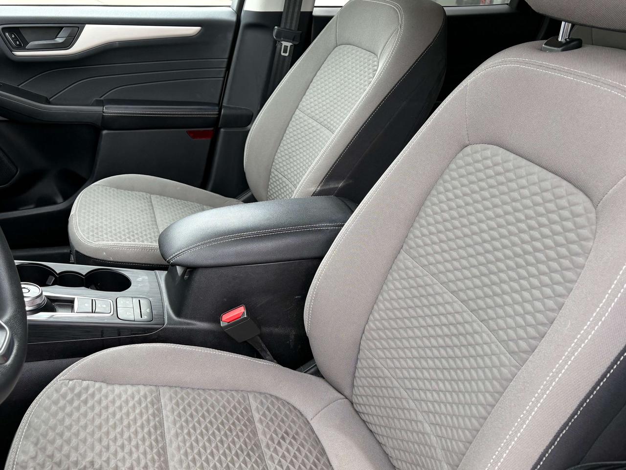 2022 Ford Escape SE AWD   Clean Carfax Photo