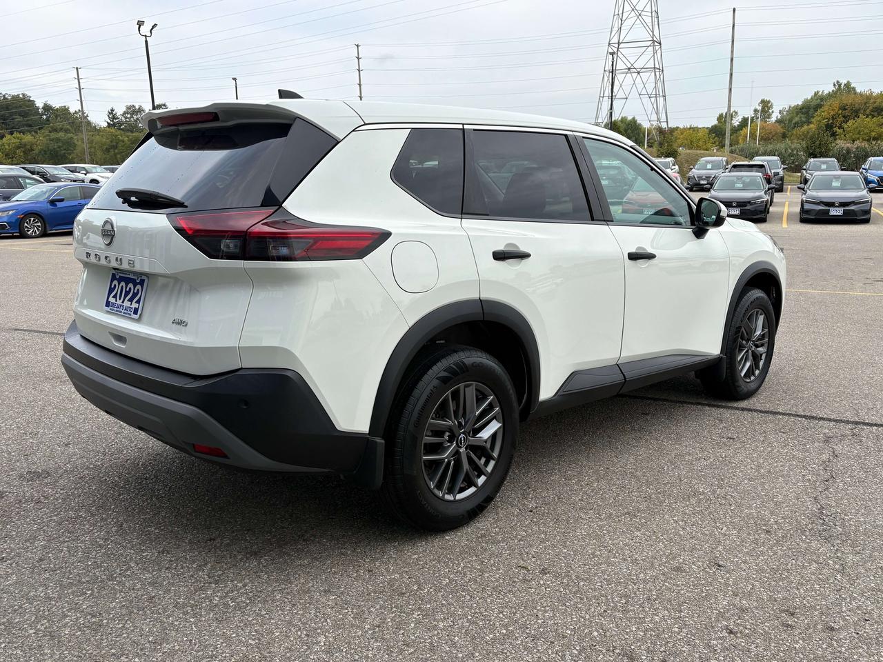 2022 Nissan Rogue S Photo