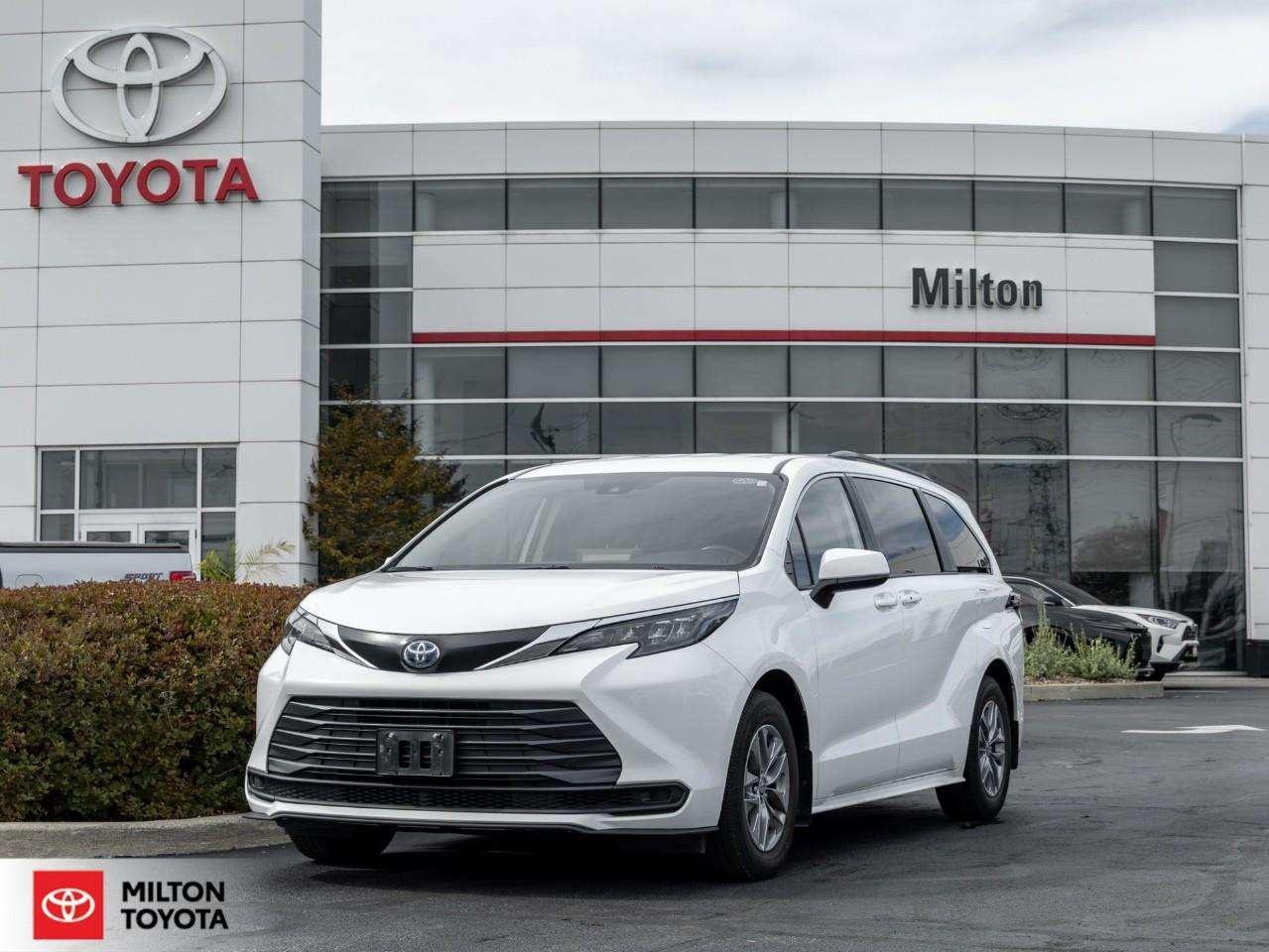 2024 Toyota Sienna HYBRID HEATED STEERING HEATED SEATS BLIND SPOT TCUV LE 8-Passenger Photo0