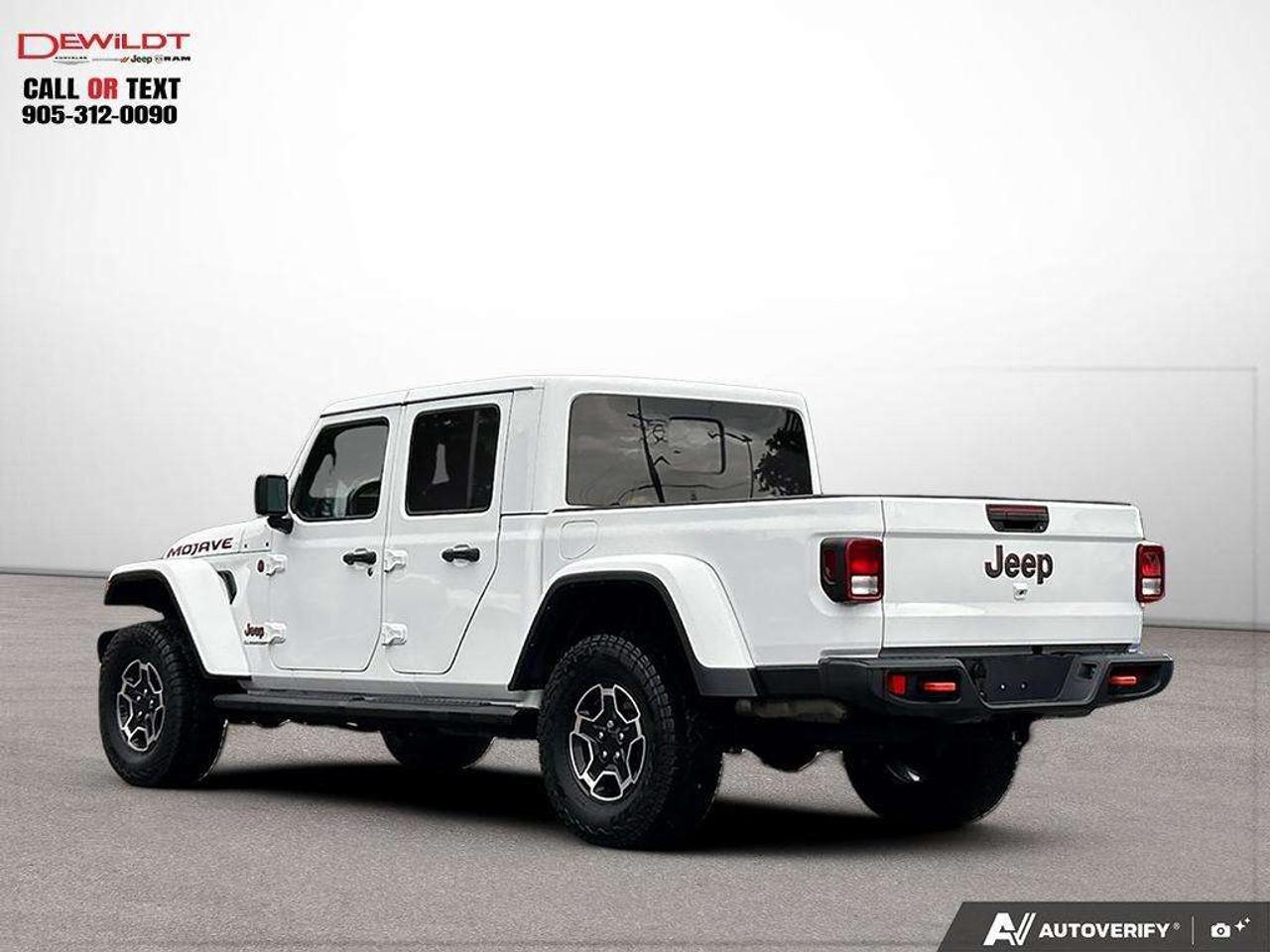 2023 Jeep Gladiator MOJAVE   LEATHER   TOW PACKAGE Photo3