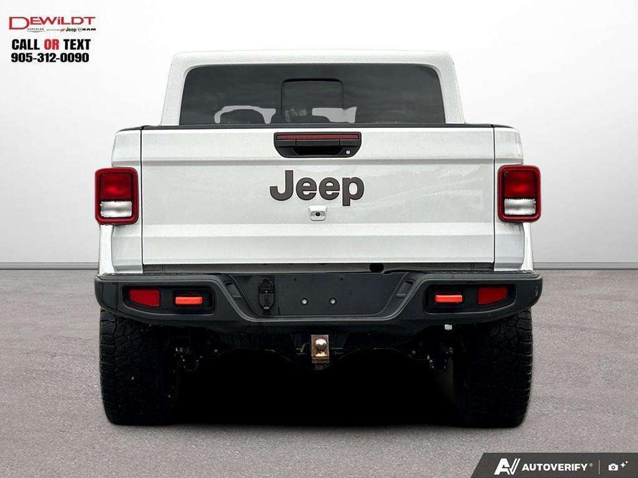 2023 Jeep Gladiator MOJAVE   LEATHER   TOW PACKAGE Photo4