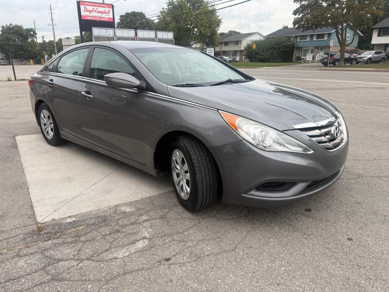 2011 Hyundai Sonata 4dr Sdn 2.4 Auto GL Photo