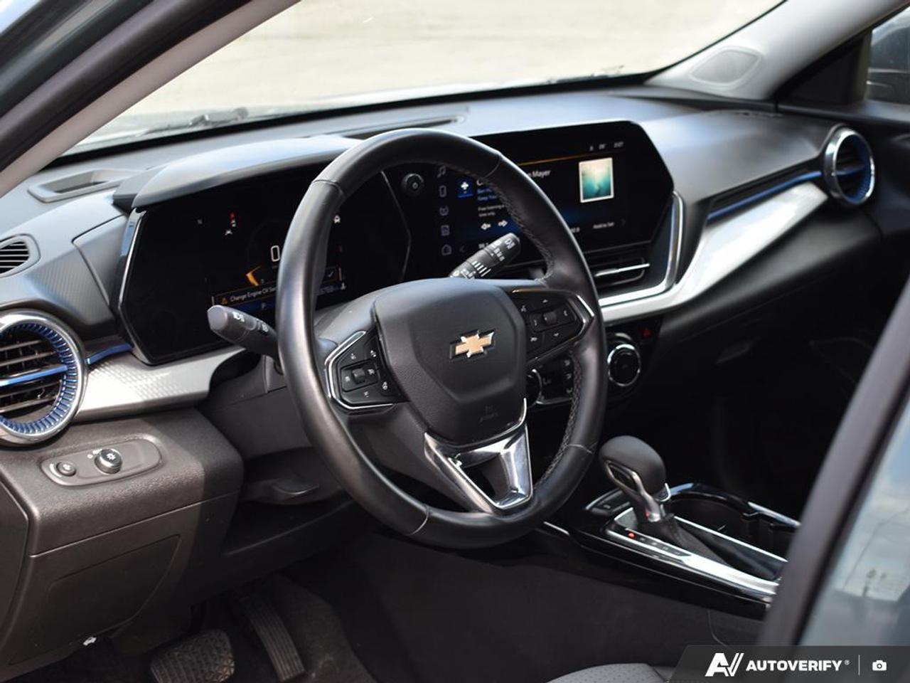 2025 Chevrolet Trax LT 4dr Front-Wheel Drive Photo