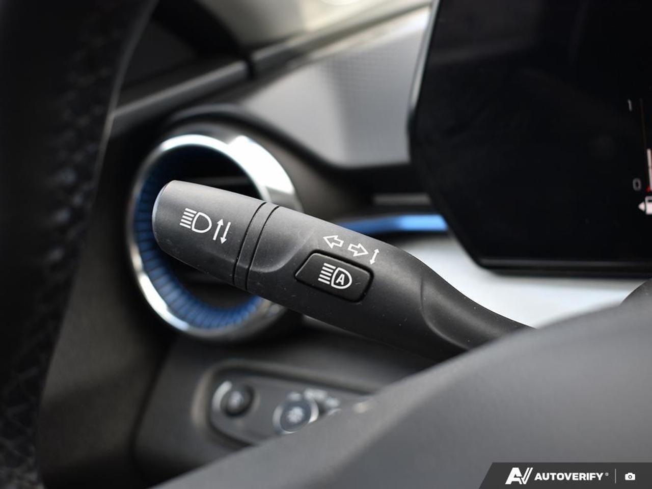 2025 Chevrolet Trax LT 4dr Front-Wheel Drive Photo