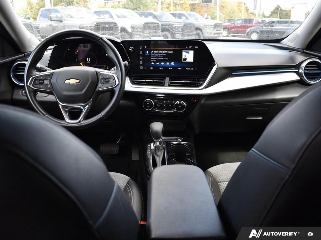 2025 Chevrolet Trax LT 4dr Front-Wheel Drive Photo