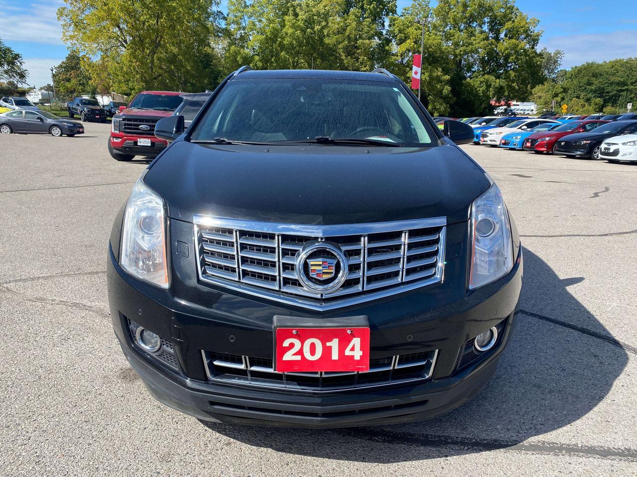 2014 Cadillac SRX CLEAN CARFAX, LEATHER, REMOTE START, AWD, SUNROOF! Photo