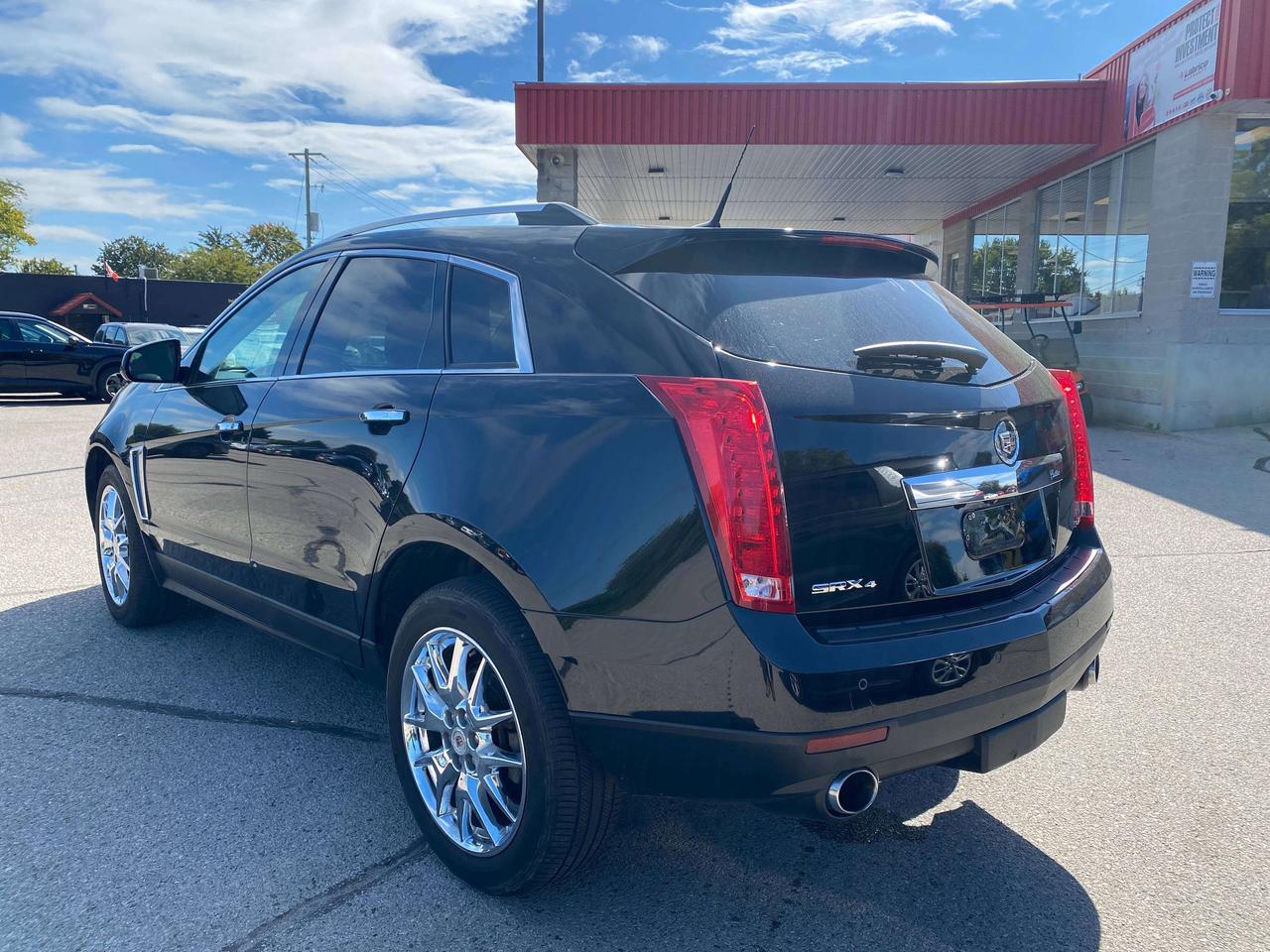 2014 Cadillac SRX CLEAN CARFAX, LEATHER, REMOTE START, AWD, SUNROOF! Photo