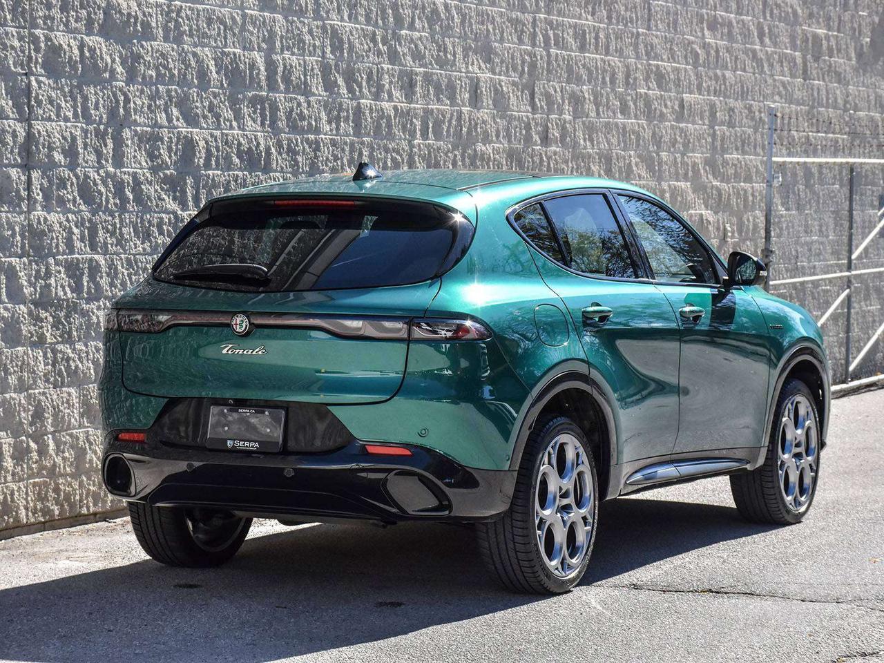 2023 Alfa Romeo Tonale Veloce 4dr All-Wheel Drive Photo