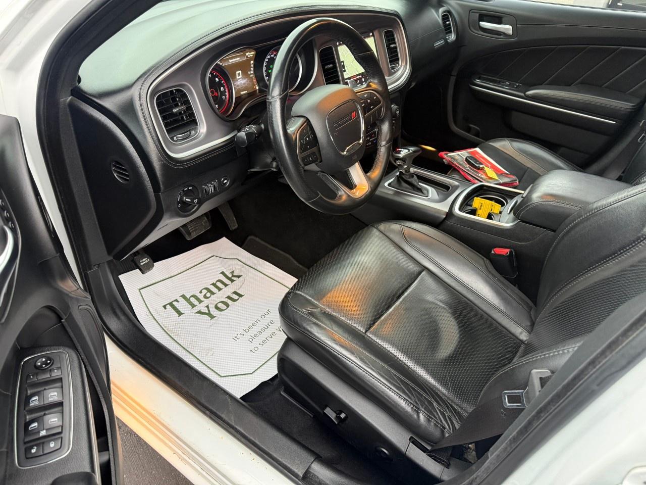 2019 Dodge Charger SXT AWD Photo