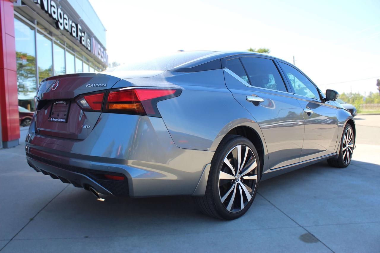 2021 Nissan Altima 2.5 Platinum Photo