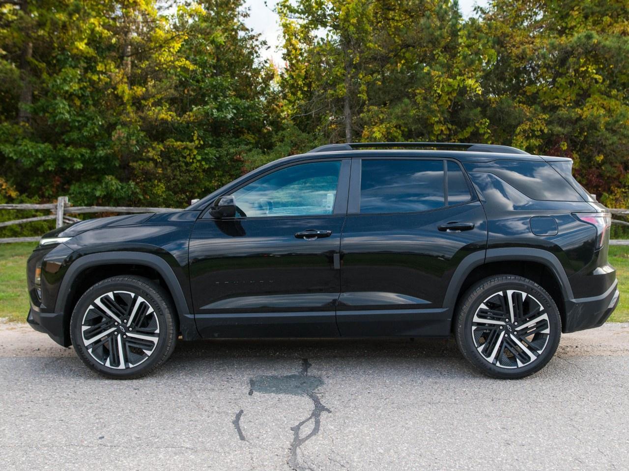 2027 Chevrolet Equinox AWD RS Photo