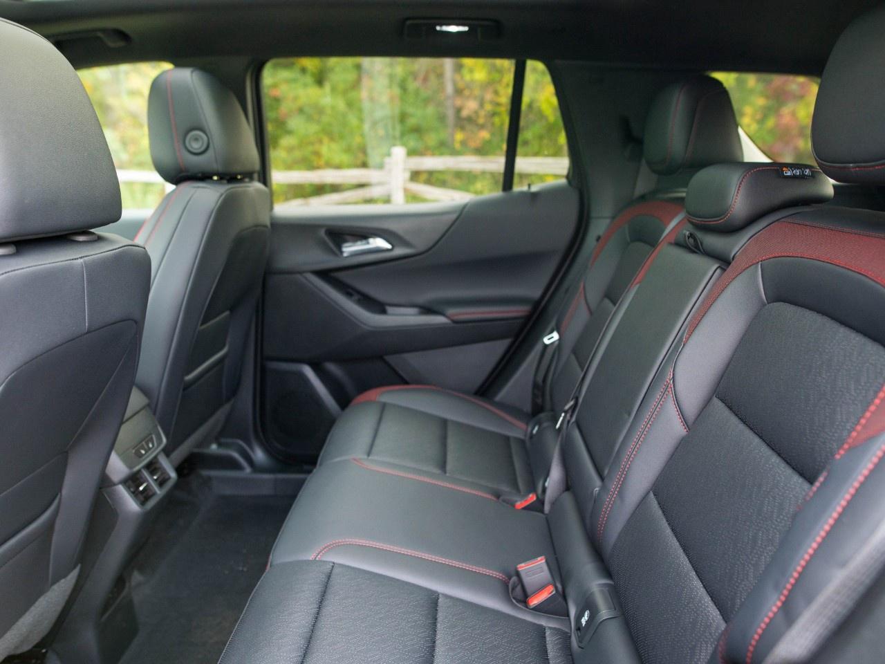 2027 Chevrolet Equinox AWD RS Photo