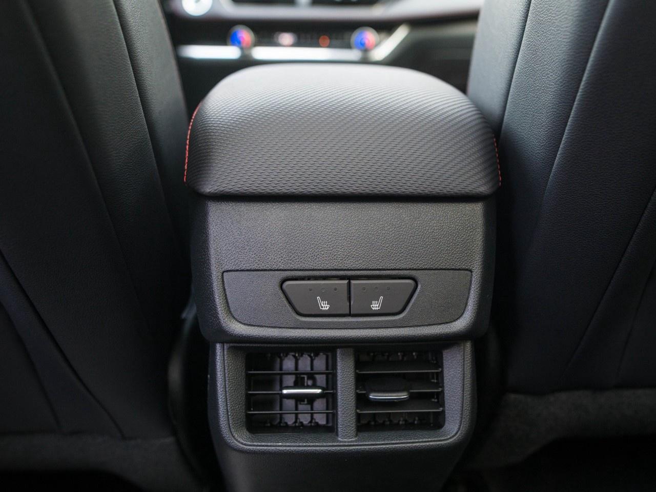 2027 Chevrolet Equinox AWD RS Photo