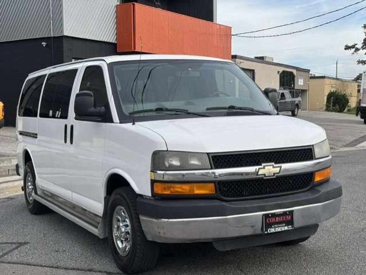 2012 Chevrolet Express Passenger 3500 LT 12 PASSENGER-ONLY 120KM-8 TO CHOOSE FROM! Photo