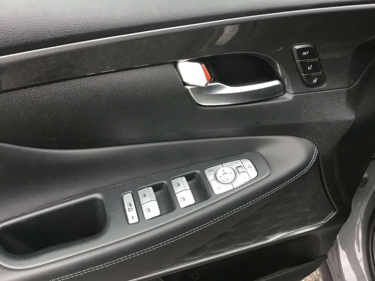 2022 Hyundai Santa Fe ULTIMATE CALLIGRAPHY AWD Photo