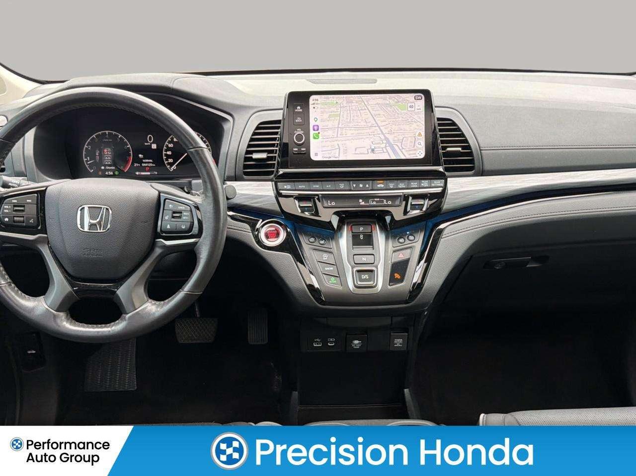 2025 Honda Odyssey TOURING NAVIGATION LEATHER SUNROOF Photo