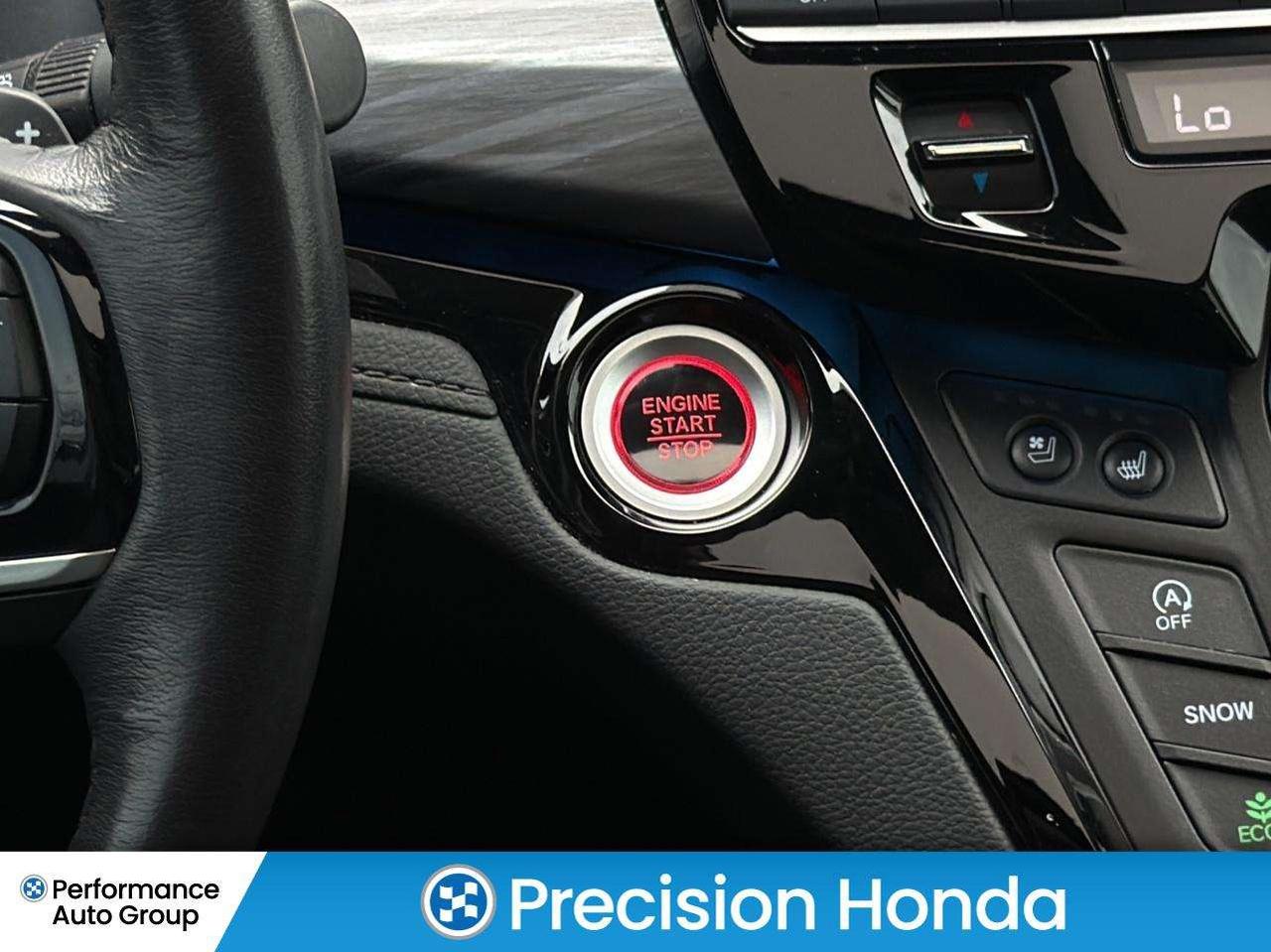 2025 Honda Odyssey TOURING NAVIGATION LEATHER SUNROOF Photo