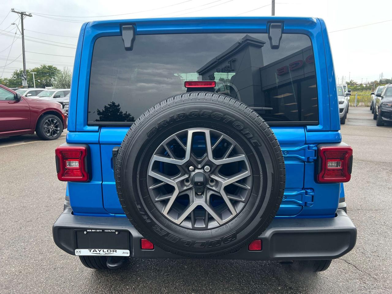 2024 Jeep Wrangler Sahara *LTHR *SKY PWR TOP *PWR SEATS *NAVI *ALPINE Photo