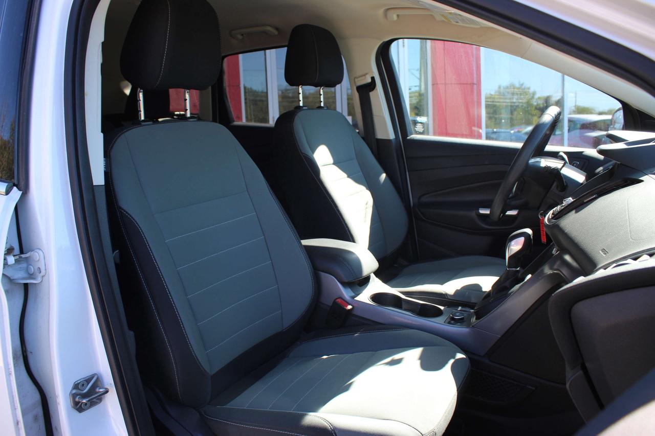 2016 Ford Escape SE as-is unit! Photo